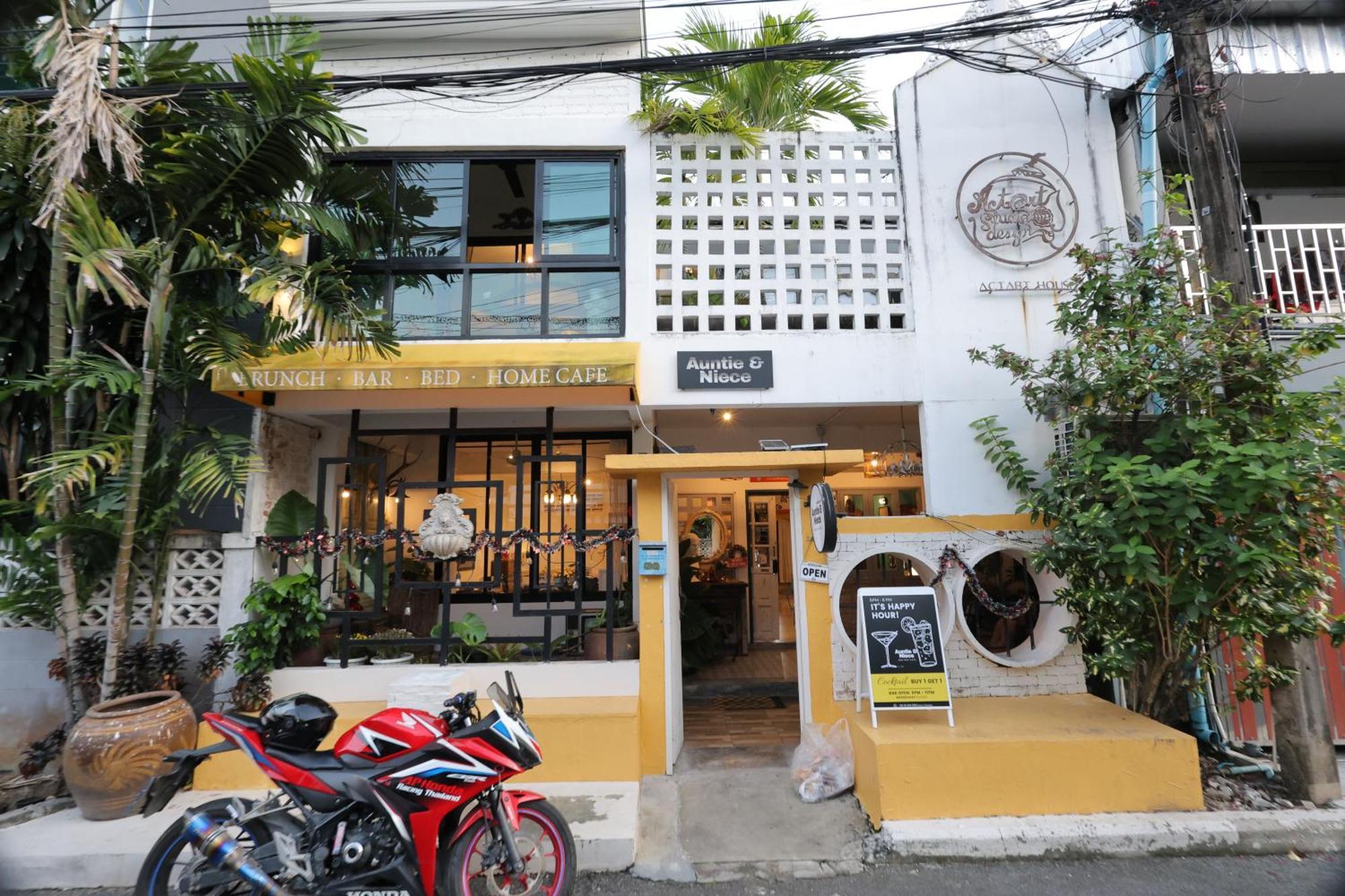 Auntie & Niece Phuket Ban Sam Kong Exterior foto